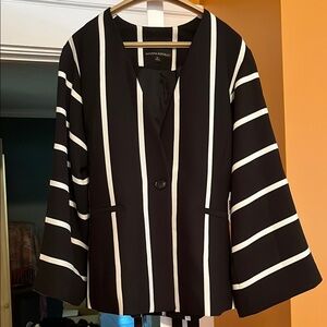 Banana Republic Monochrome Blazer